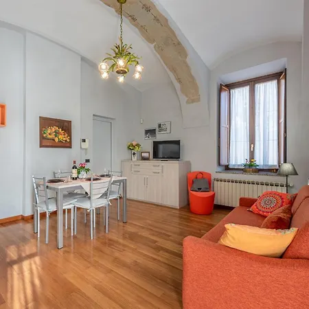 L'antico Cedro * ألبا