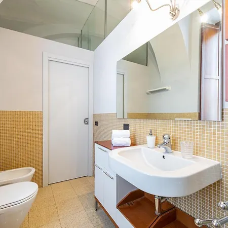 L'antico Cedro * ألبا